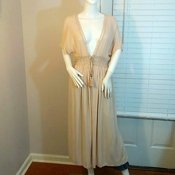 lavender field Dresses & Skirts - Lavender Field Womens Tan Maxi Dress Embroidery Tie & Tassel at Waistline Size M